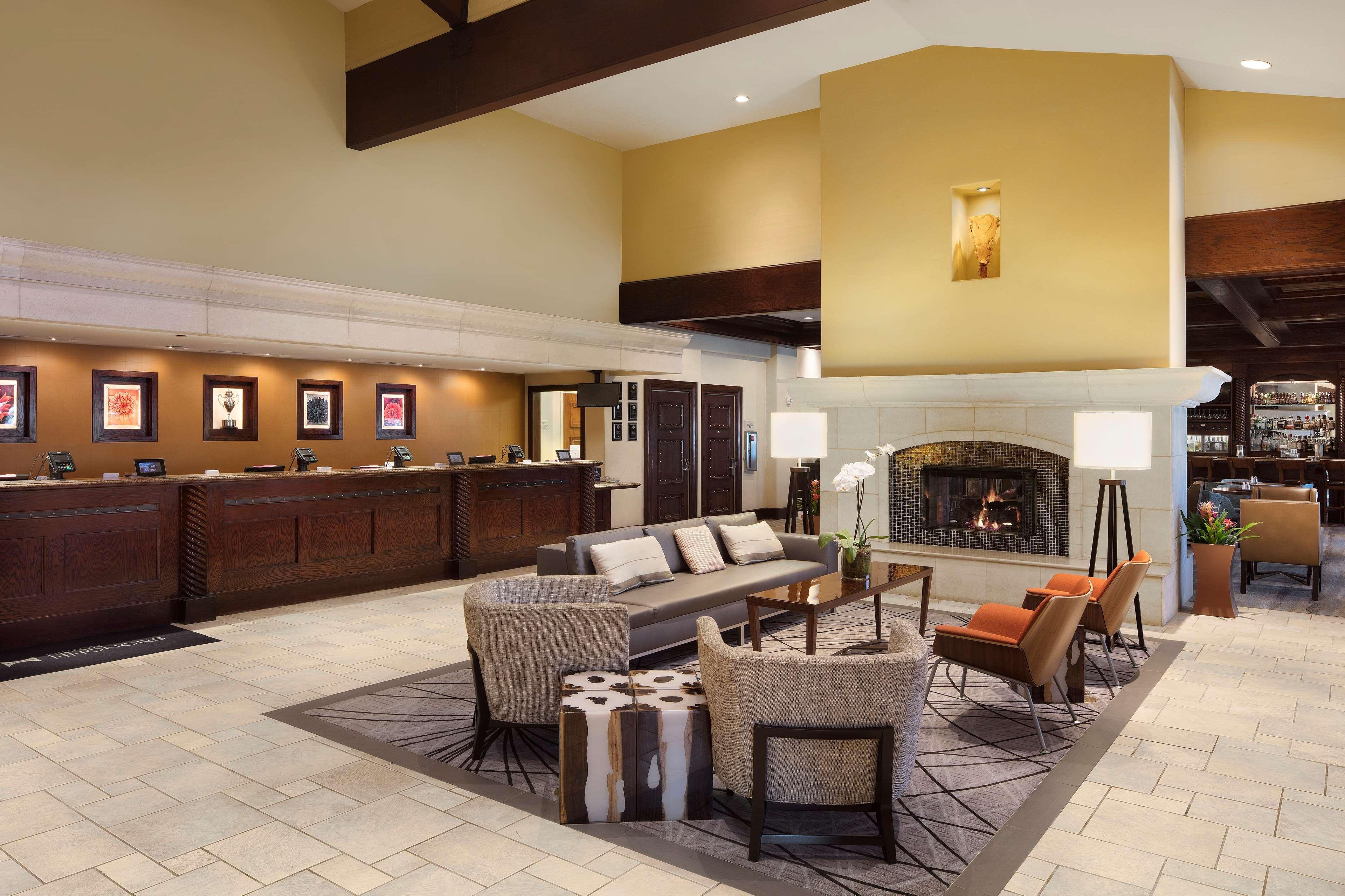 Hotel Doubletree By Hilton Ontario Airport Esterno foto