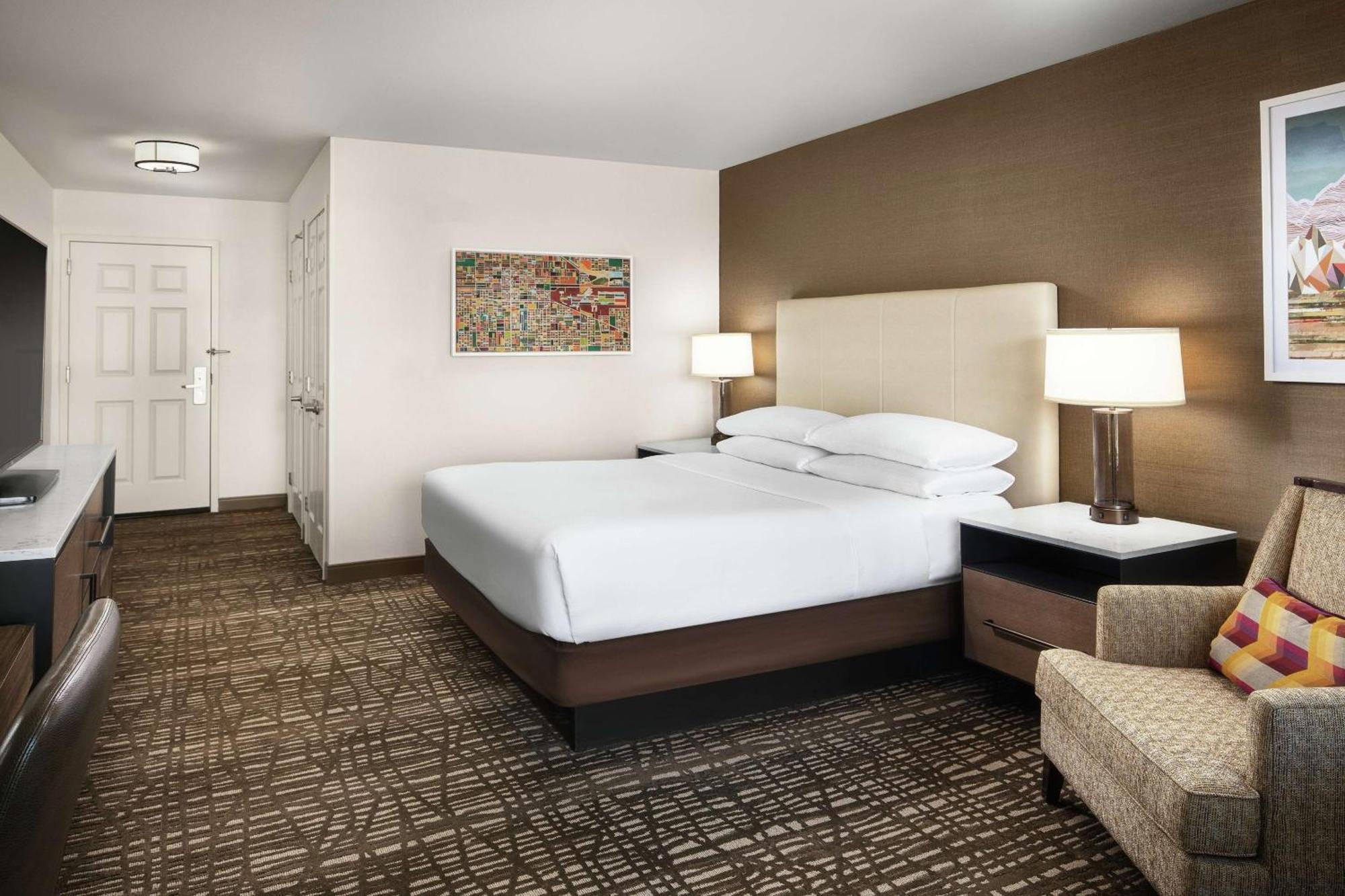 Hotel Doubletree By Hilton Ontario Airport Esterno foto