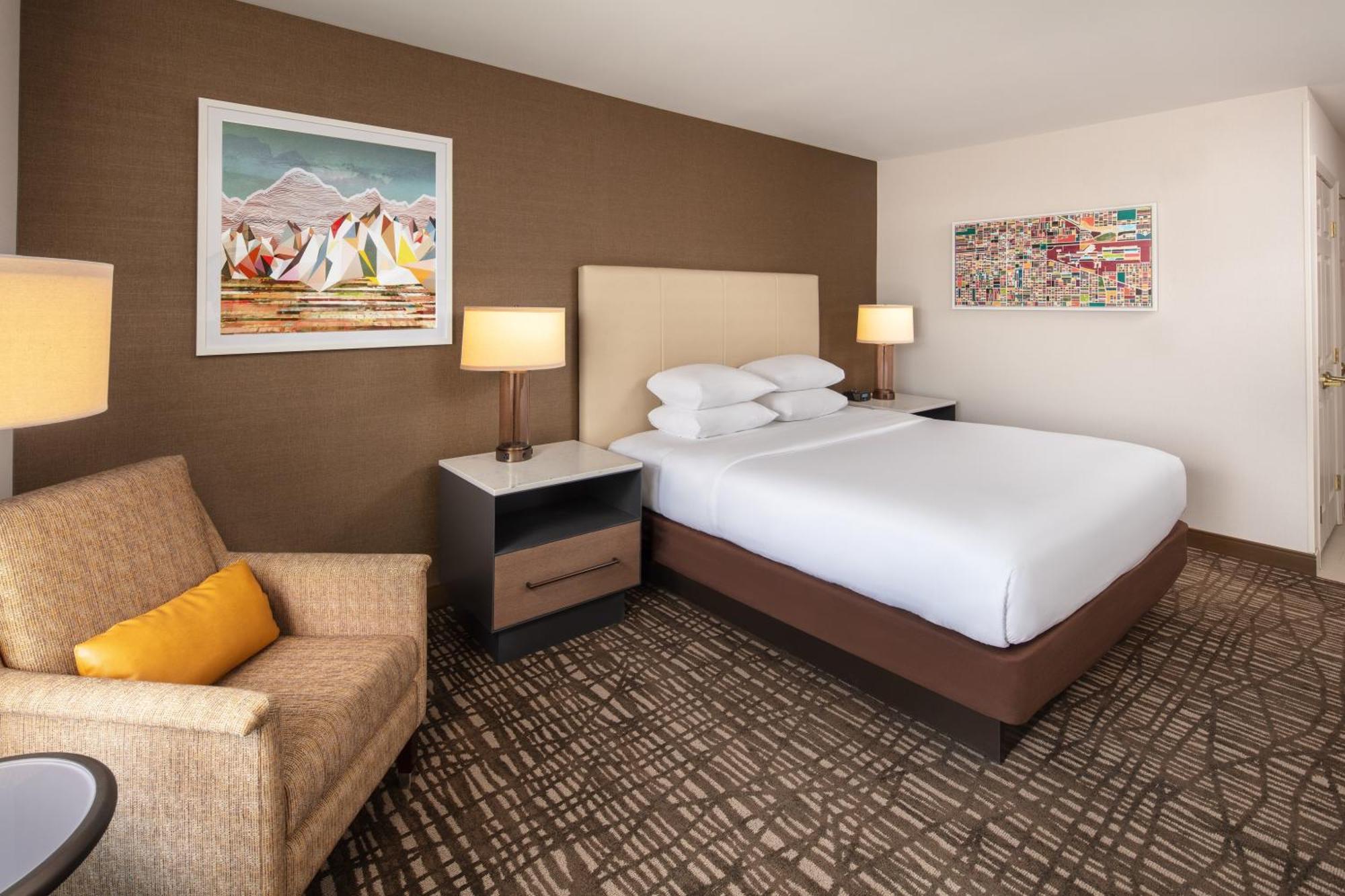 Hotel Doubletree By Hilton Ontario Airport Esterno foto